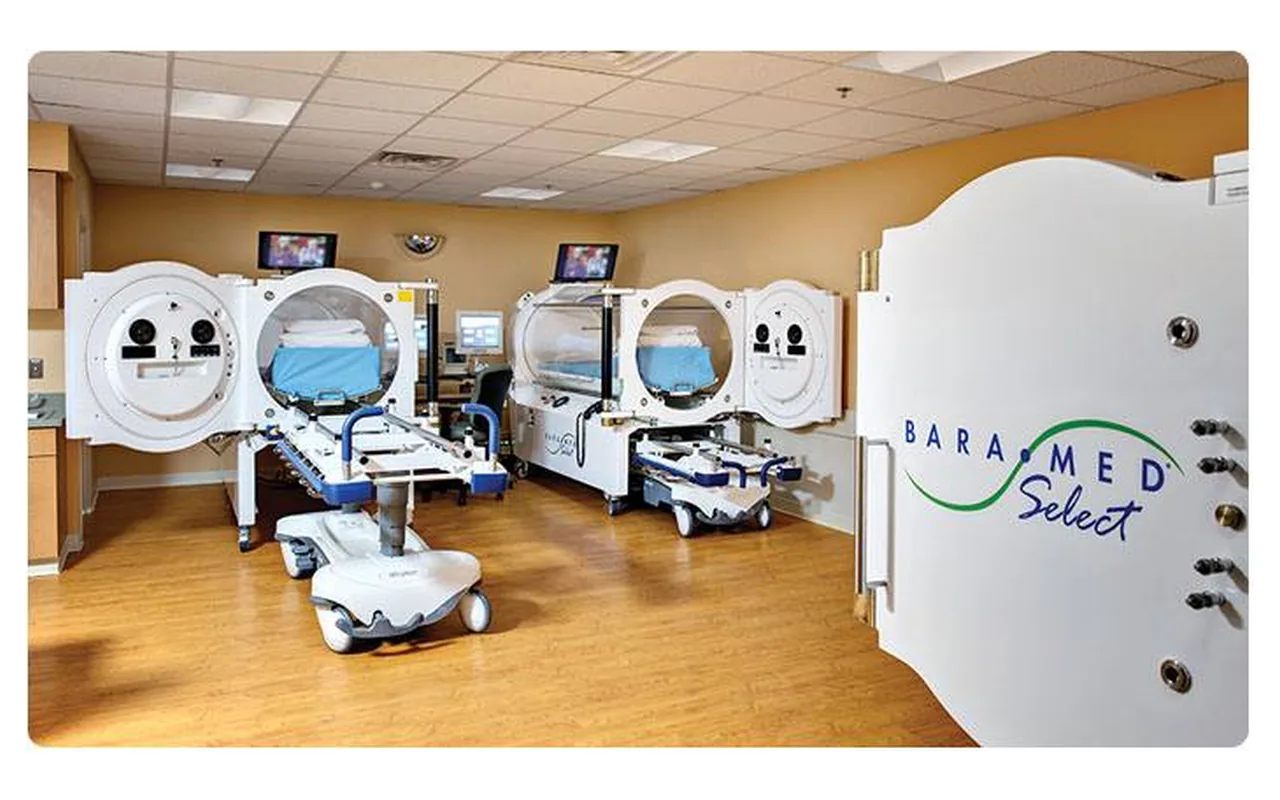 BARA-MED Select Hyperbaric Chamber